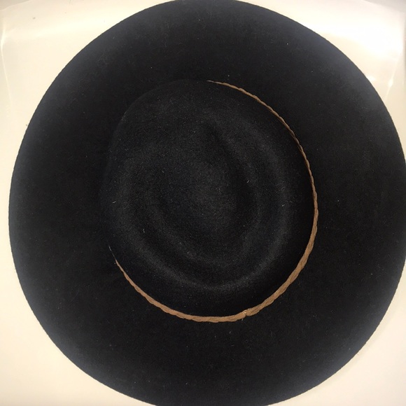 NWT black hat with tan braided detail - Picture 2 of 4